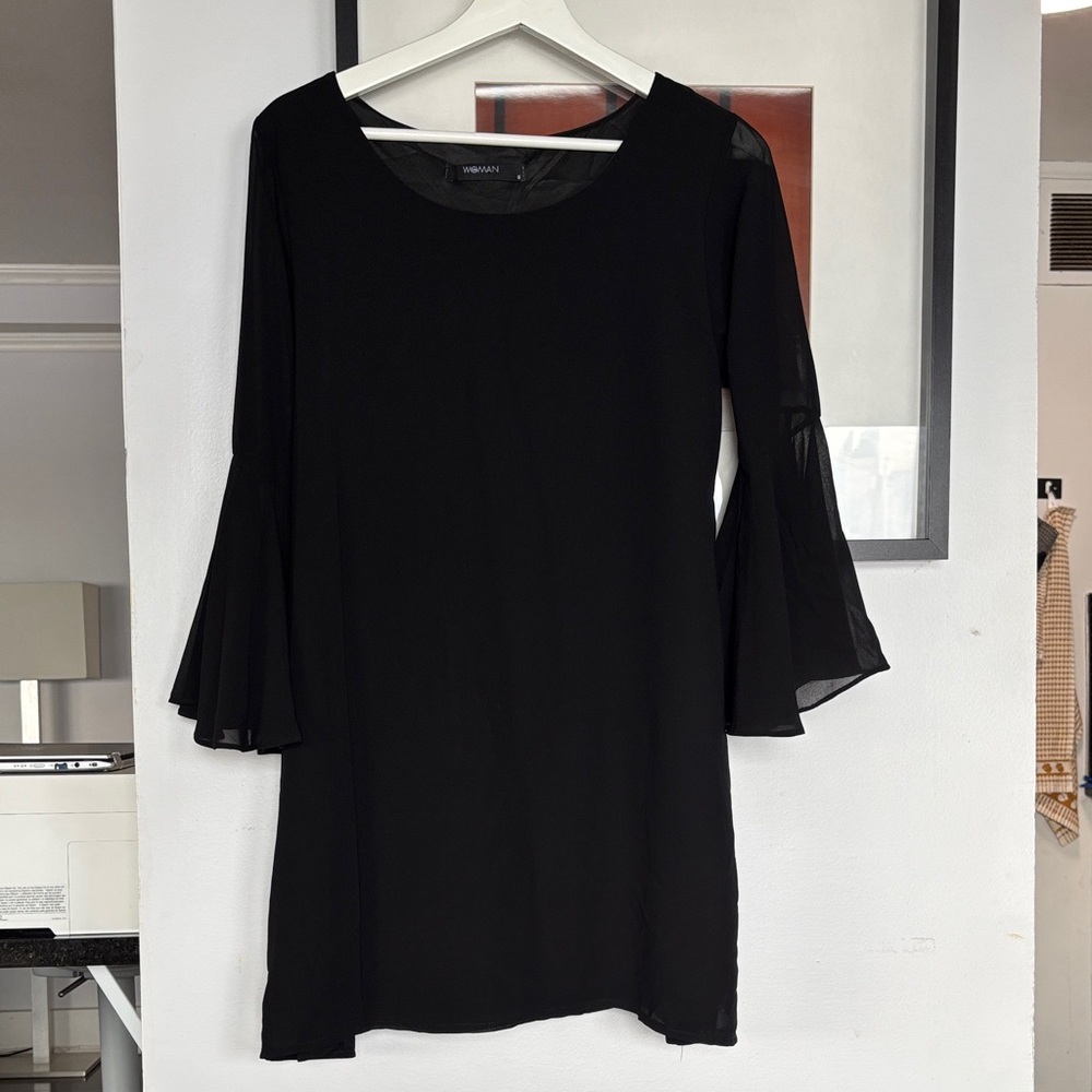 Classic Woman Black Long Sleeve Dress